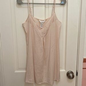 Hanro light pink chemise